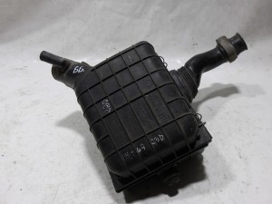 OBUDOWA FILTRA POWIETRZA 90299705 OPEL OMEGA F-VAT