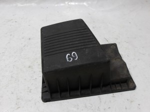 OBUDOWA OSŁONA FILTRA POWIETRZA 1709740 BMW E30 F-VAT