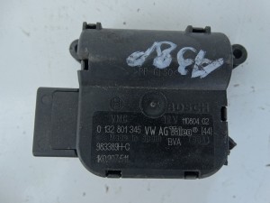 SILNICZEK NAGRZEWNICY 0132801345 AUDI A3 8P VW GOLF V SKODA SEAT F-VAT