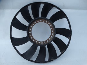 WENTYLATOR CHŁODNICY 058121301B AUDI A3 8P VW SKODA SEAT F-VAT