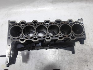 BLOK SILNIKA M57 2.5d 7788546 BMW E60 E61 E65 F-VAT