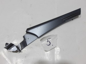LISTWA BŁOTNIKA MASKOWNICA SZYBY 13272624 OPEL ASTRA H F-VAT