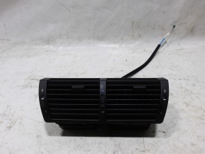 KRATKA NAWIEWU ŚRODKOWA 8402221 BMW X5 E53 F-VAT