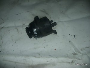 ZBIORNICZEK WSPOMAGANIA BMW E36 2.5TDS
