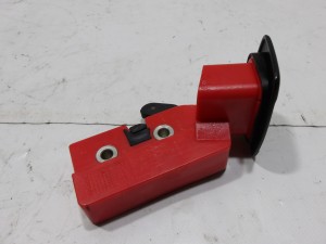 ZAMEK KANAPY FORD FOCUS II MK2 F-VAT