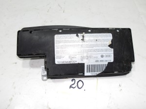 PODUSZKA FOTELA LEWA 4B0880241H AUDI A6 C5 F-VAT
