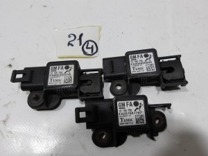 CZUJNIK UDERZENIA UDERZENIOWY 13158750 OPEL ZAFIRA B ASTRA H F-VAT