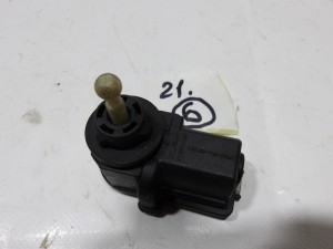 SILNICZEK REGULACJI LAMPY PRZÓD XS4X-13K198-AB FORD JAGUAR F-VAT