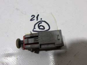 CZUJNIK PEDAŁU SPRZĘGŁA 55701396 OPEL ASTRA H ZAFIRA B SAAB F-VAT