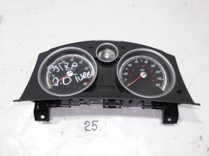 LICZNIK ZEGARY 13216678 OPEL ASTRA H ZAFIRA B 1.6 TURBO F-VAT