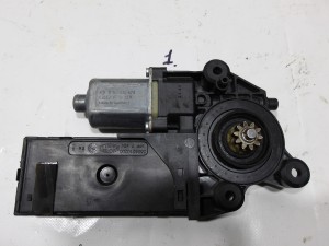 SILNICZEK SZYBY PRAWY PRZÓD 0130822478 RENAULT SCENIC III MEGANE III F-VAT