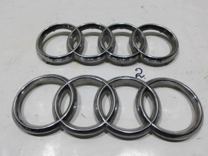 ZNACZEK EMBLEMAT KLAPY MASKI AUDI A6 C5 F-VAT