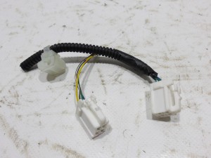 WTYCZKA KOSTKA LAMPY TYŁ TYLNEJ TOYOTA AVENSIS T27 LIFT KOMBI F-VAT