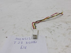 WTYCZKA KOSTKA ZŁĄCZKA RADIA TOYOTA AVENSIS T27 F-VAT