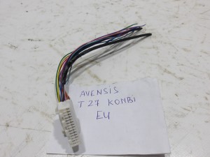 WTYCZKA KOSTKA ZŁĄCZKA RADIA TOYOTA AVENSIS T27 F-VAT