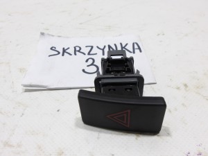 WŁĄCZNIK PRZEŁĄCZNIK ŚWIATEŁ AWARYJNYCH 15B279 TOYOTA AVENSIS T27 F-VAT