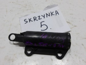 SIŁOWNIK TELESKOP SCHOWKA TOYOTA AVENSIS T27 F-VAT