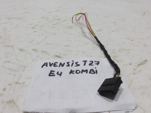 WTYCZKA KOSTKA WYŚWIETLACZA PODUSZKI TOYOTA AVENSIS T27 F-VAT