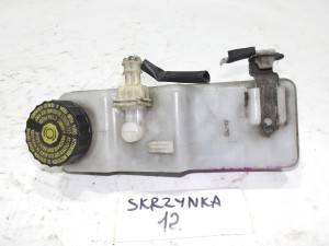ZBIORNIK ZBIORNICZEK PŁYNU HAMULCOWEGO TOYOTA AVENSIS T27 F-VAT