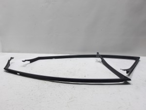 LISTWA MASKOWNICA RAMKA DRZWI PRZÓD LEWA PRAWA TOYOTA AVENSIS T27 F-VAT