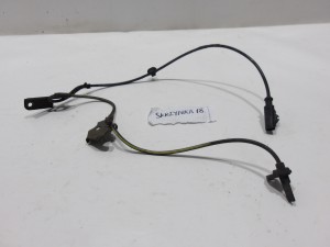 CZUJNIK ABS PRZÓD PRZEDNI 89542-02061 TOYOTA AVENSIS T27 F-VAT