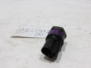 CZUJNIK CIŚNIENIA OLEJU TOYOTA AVENSIS T27 AURIS PRIUS VERSO 1.8 VALVEMATIC F-VAT