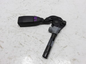NAPINACZ PASA PRAWY PRZÓD 8257796 BMW E39 F-VAT
