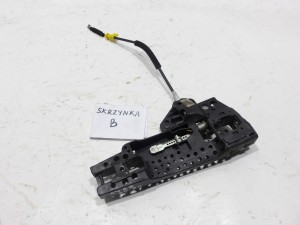 MECHANIZM PODSTAWA KLAMKI PRAWY PRZÓD PRZEDNI 8T02837886 AUDI A4 B8 F-VAT