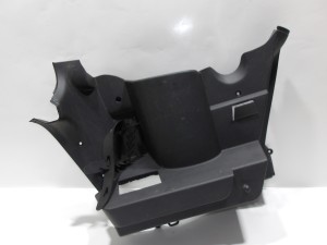 BOCZEK BAGAŻNIKA PRAWY MOCOWANIE PÓŁKI 09115224 OPEL CORSA C 3D F-VAT