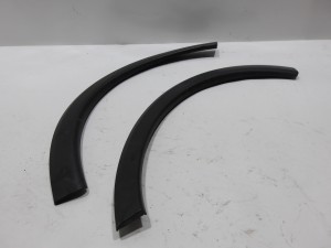 LISTWA NAKŁADKA BŁOTNIKA LEWA PRAWA PRZÓD 09114739 09114740 OPEL CORSA C F-VAT