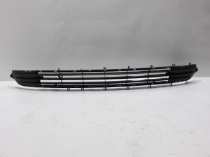 KRATKA ŚRODKOWA ZDERZAKA 09116132 OPEL CORSA C F-VAT