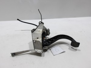 PEDAŁ SPRZĘGŁA WYSPRZĘGLIK POMPKA SPRZĘGŁA OPEL CORSA C COMBO C F-VAT