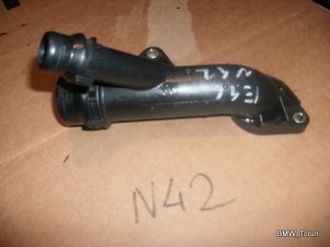 KRÓCIEC WODY PŁYNU BMW E46 N42