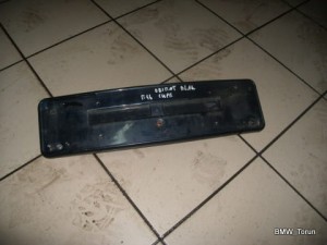 LISTWA PODKŁADKA POD TABLICE BMW E46 COUPE
