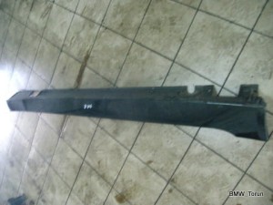 LISTWA NAKŁADKA NA PRÓG PRAWA BMW E60 E61