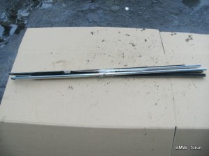 LISTWA ZGARNIAJĄCA TYŁ L P E46 CHROM SEDAN KOMBI