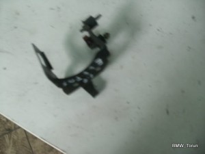 MOCOWANIE UCHWYT STELAŻ 2.5TDS BMW E39