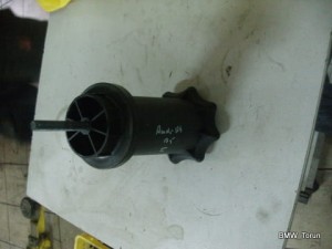 MOCOWANIE KOŁA ZAPASOWEGO AUDI A4 B5