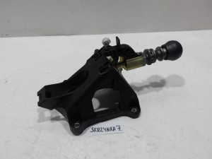 LEWAREK WYBIERAK BIEGÓW GAŁKA TOYOTA VERSO 6B F-VAT