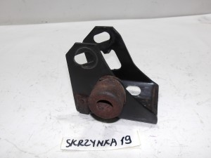 UCHWYT WSPORNIK MOCOWANIE PODUSZKI TOYOTA VERSO 2.0 D4D F-VAT