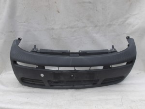 ZDERZAK PRZÓD PRZEDNI 8200011389 OPEL VIVARO A RENAULT TRAFIC II 112 F-VAT
