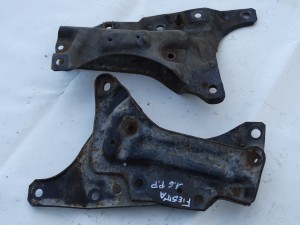 WAHACZ WSPORNIK ZAWIESZENIA LEWY PRAWY FORD FIESAT III MK3 F-VAT