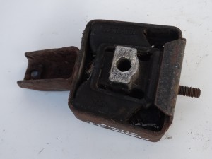 PODUSZKA SILNIKA FORD FIESTA III MK3 F-VAT