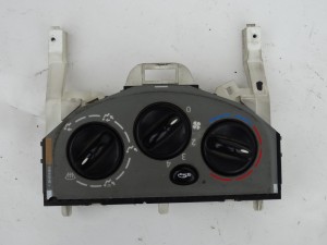 PANEL NAWIEWU OPEL VIVARO I A RENAULT TRAFIC II F-VAT