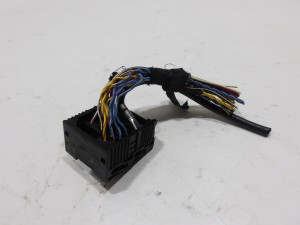 WTYCZKA KOSTKA WZMACNIACZA 1390416  BMW E38 E39 F-VAT