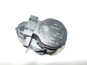 SILNICZEK NAGRZEWNICY 6902696 BMW E38 E39 E53 F-VAT