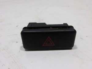 PRZYCISK PRZEŁĄCZNIK WŁĄCZNIK ŚWIATEŁ AWARYJNYCH 8350947 BMW E39 F-VAT