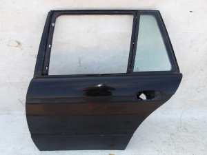 DRZWI LEWE TYŁTYLNE BMW E39 KOMBI SCHWARZ II F-VAT