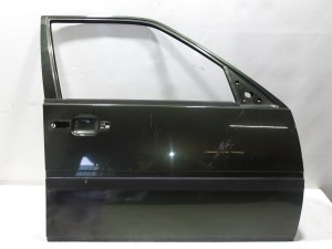 DRZWI PRAWE PRZÓD VOLVO 460 F-VAT