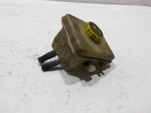 ZBIORNIK ZBIORNICZEK PŁYNU HAMULCOWEGO VOLVO 460 F-VAT